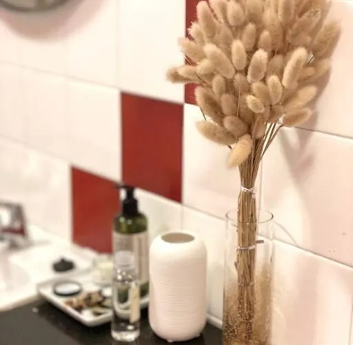 度假居 Entire House 6 People 3beds 2baths Near Bts Asoke Terminal21