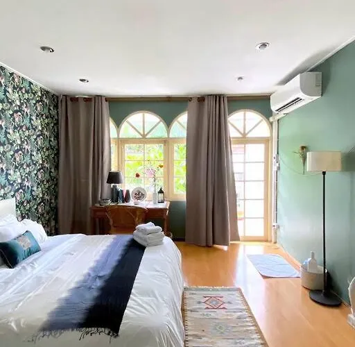 度假居 Entire House 6 People 3beds 2baths Near Bts Asoke Terminal21 曼谷