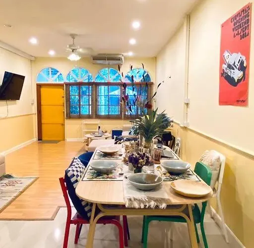 Entire House 6 People 3beds 2baths Near Bts Asoke Terminal21 度假居 *