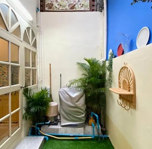 Entire House 6 People 3beds 2baths Near Bts Asoke Terminal21 曼谷