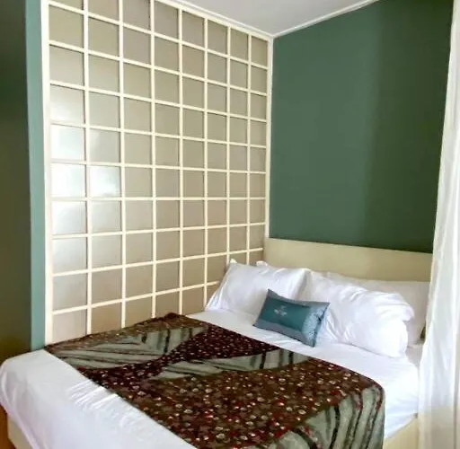 度假居 Entire House 6 People 3beds 2baths Near Bts Asoke Terminal21