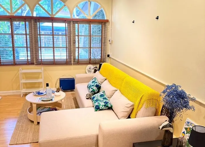 度假居 Entire House 6 People 3beds 2baths Near Bts Asoke Terminal21 曼谷